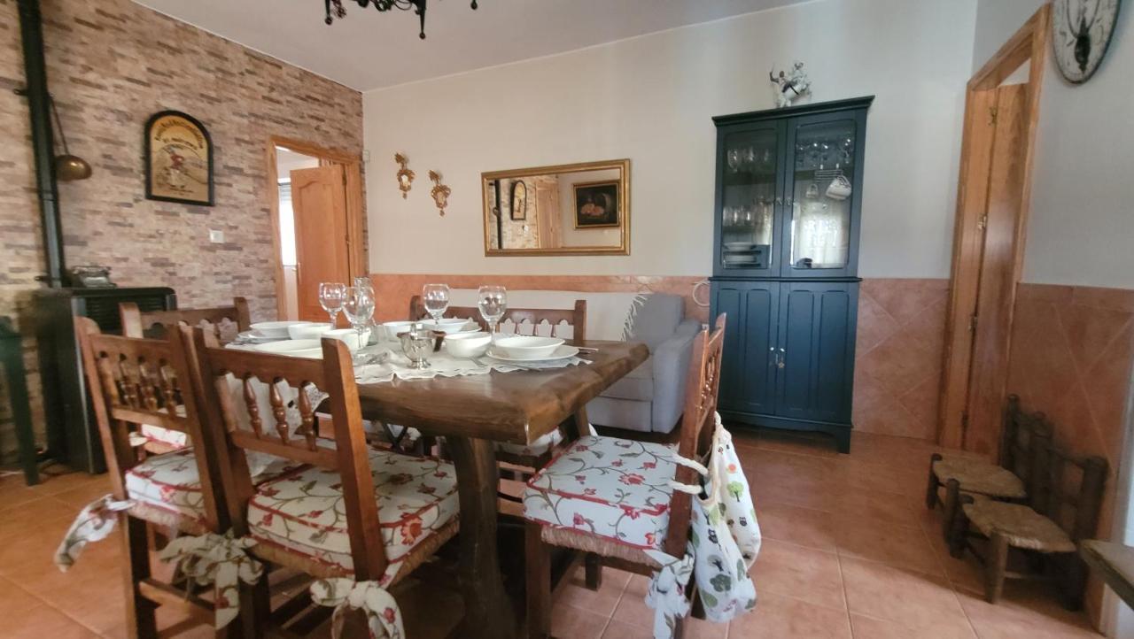 Casita De Invitados En Otura Exterior foto