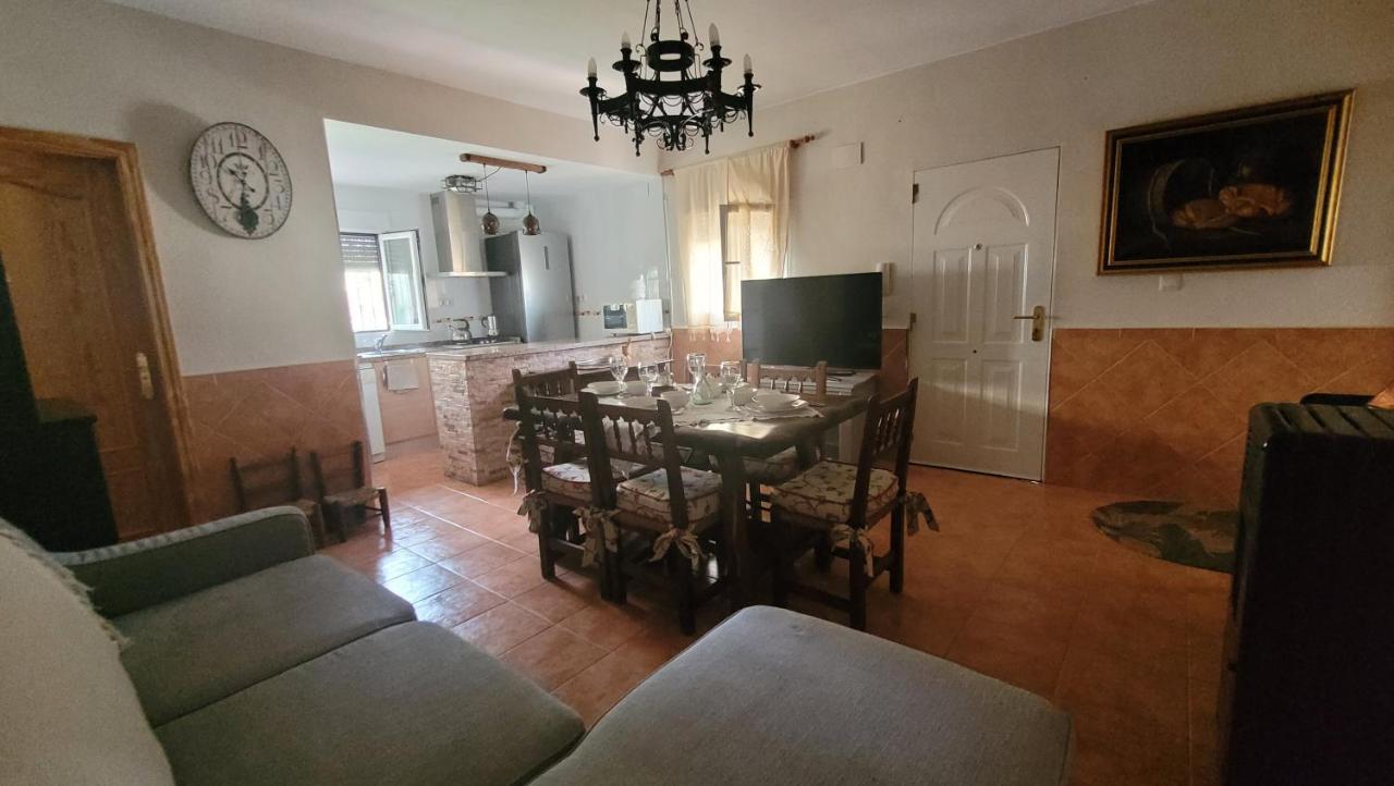 Casita De Invitados En Otura Exterior foto